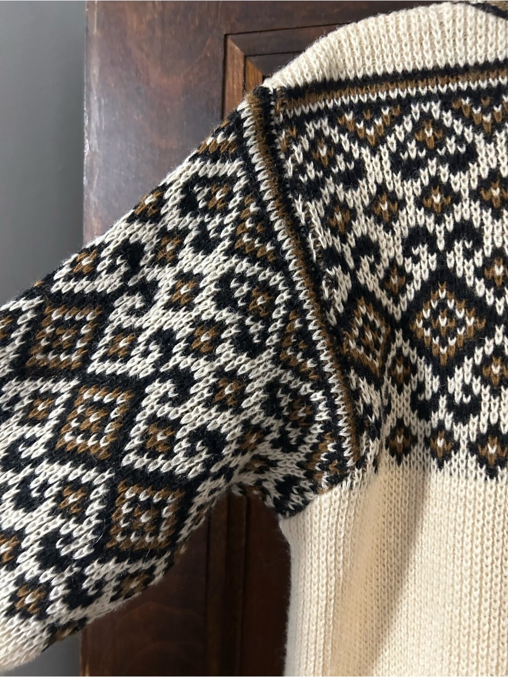 Norwegian Cream Fair Isle Knit Cardigan with Black and Orange Trim - Vintage - Picture 4 of 7